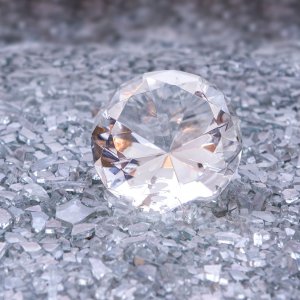 DIE VIELEN FACETTEN EINES THEMAS oder WIESO TAUCHT DAS SCHON WIEDER AUF?